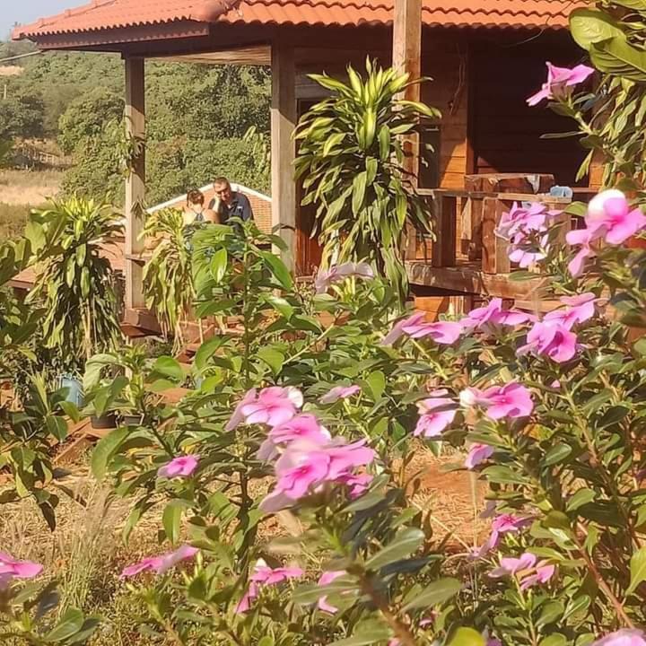 Happy Bungalow & Trekking Banlung Exterior photo