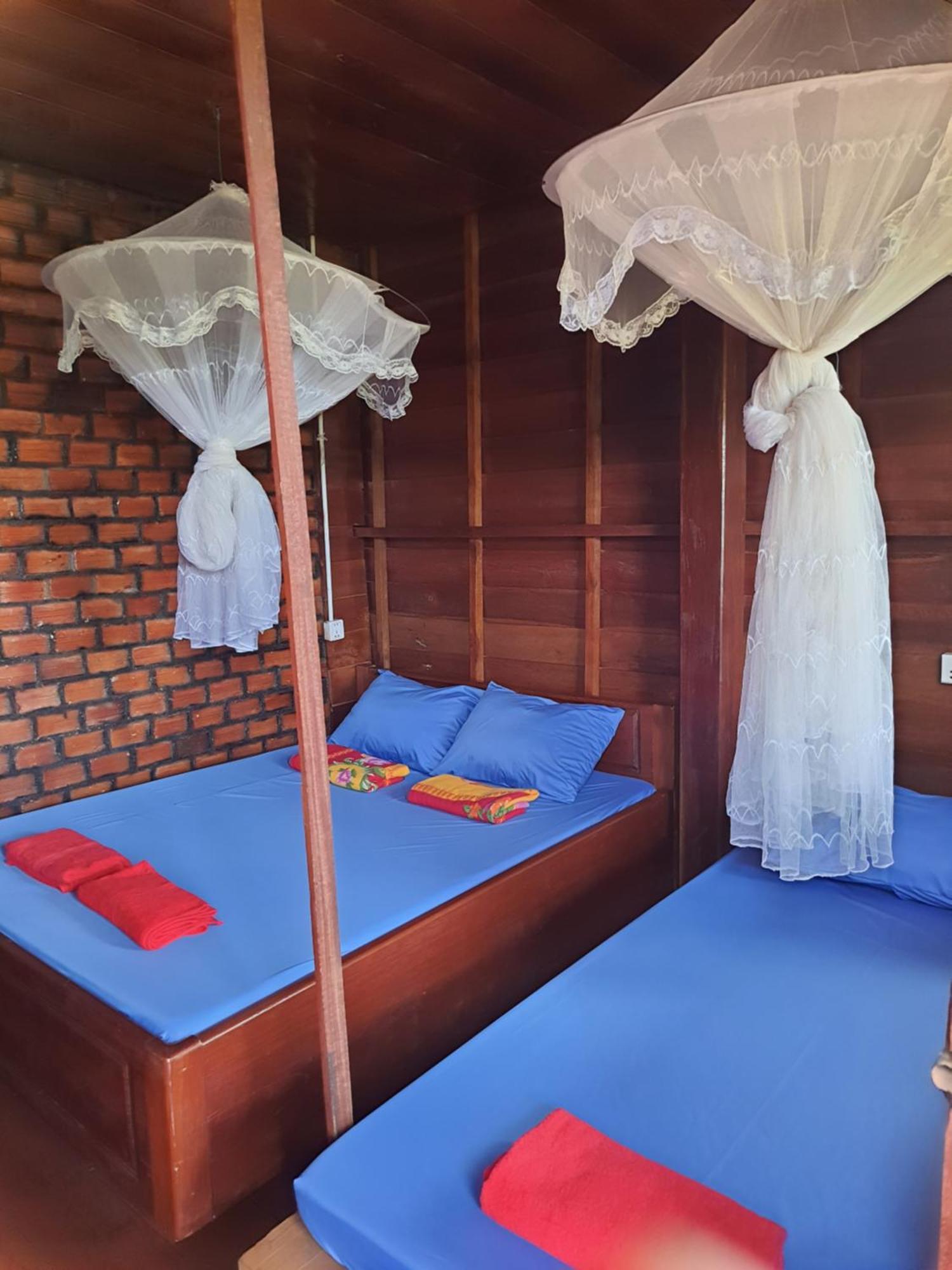 Happy Bungalow & Trekking Banlung Room photo
